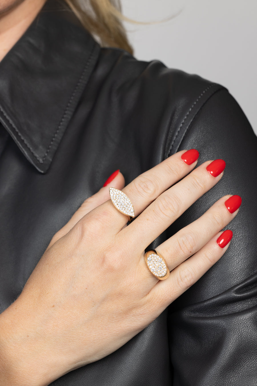 Galaxy Goldie Signet